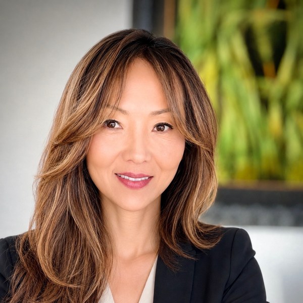 Dr. Donna Truong